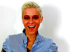 Blasen, Hundestellung, Doppelpenetration, Fetisch, Lecken, Milf, Tätowierung, Titten