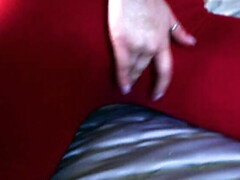 Amateur, Américain, Chambre à dormir, Queue, En levrette, Masturbation, Naturelle, Tatouage