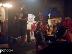 Anaal, Kont, Blond, Pijpbeurt, Sperma shot, Diep in de keel, Vingeren, Rijden