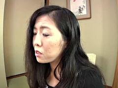 Leie, Asiatisch, Gehörnter ehemann, Hardcore, Japanische massage, Reif, Titten, Ehefrau