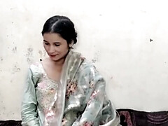 18, バイセクシャル, カップル, 言葉責め, Hd, インド人, オマンコ, ラフ