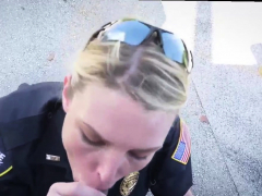 Blonde, Sucer une bite, Hd, De plein air, Public, Plan cul à trois, Uniforme, Voyeur