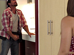 Жопа, Собачьи, Платье, Поцелуи, Соски, Трусики, Стринги, Сиськи