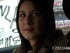 Enthousiasteling, Grote lul, Bruinharig, Masturbatie, Geld, Buiten, Geschoren, Tiener