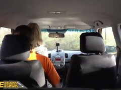 Блондинки, В машине, Чешки, Член, Забавное, Секс без цензуры, На природе, Чулки
