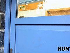 Grosser arsch, Blasen, Pummelig, Gehörnter ehemann, Domination, Geld, Realität, Jungendliche (18+)