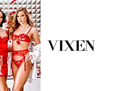 Dormitorio, Culo grande, Verga grande, Mamada, Estilo perrito, Interracial, Tetas naturales, Adolescente