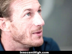 18 años, Morena, Universidad, Corridas, Colegiala, Estudiante, Adolescente, Uniforme