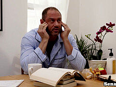 youthful trans hottie tastes jizz after analsex