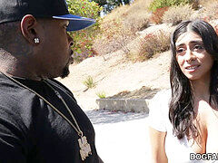 Gros cul, Grosse bite, Noire, Tir de sperme, Faciale, Poilue, Fille latino, Plan cul à trois