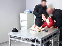 Минет, Застукали, Глубокая глотка, Хд, Два парня и девушка, Полиция, Жесткий секс, Униформа