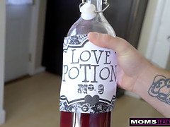 女 人男 人, ハードコア, Hd, 淫乱熟女, 母, 小柄, ティーン, 三人