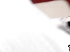 Amateur, Chambre à dormir, Sucer une bite, Brunette brune, Tir de sperme, Piercing, Pov, Nénés