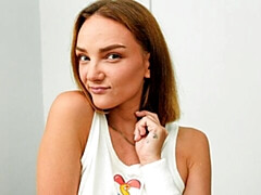 18 jaar, Enthousiasteling, Kont, Vingeren, Masturbatie, Mager, Alleen, Tieten likken