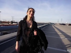 素人, 顔射, ドイツ人, Hd, 淫乱熟女, オーガズム, 公共, ガリガリ