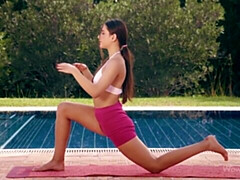 18 летние, Жопа, Брюнетки, Натуральные сиськи, На природе, Тощие, Молоденькие, Сиськи