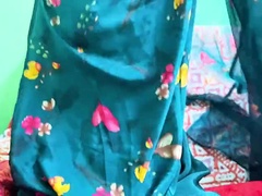 Desi Bhabhi Fucks Neighbor - Hot Indian Aunty Shows Pink Pussy & Hardcore Sex