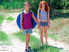 Cul, Sucer une bite, Branlette thaïlandaise, De plein air, Rousse roux, Rasée, Dénudage, Adolescente