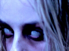 Grosse bite, Sucer une bite, Brunette brune, Gorge profonde, Chatte