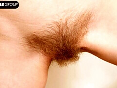 18 jaar, Enthousiasteling, Vingeren, Natuurlijke tieten, Kut duiken, Mager, Tiener, Tieten likken