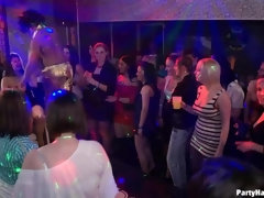 Enthousiasteling, Laarzen, Bruinharig, Dansen, Hardcore, Ondergoed, Rijden, Zuigen