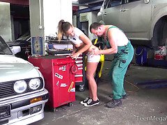 ブロンド, 巨乳な, ハードコア, Hd, なめる, 自然山雀, ティーン, オッパイの