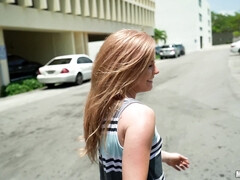 Amateur, Cul, Blonde, Masturbation, Seins naturels, Pov, Public, Nénés