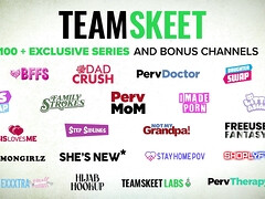 Negro, Cuadrupleta, Grupo, Lesbiana, Orgasmo, Orgía, Ruso, Uniforme