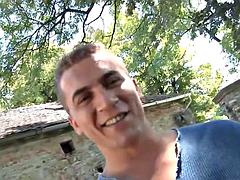 Schönheit, Blondine, Blasen, Paar, Gruppensex, Hardcore, Im freien, Flotter dreier