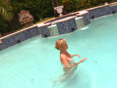 Cul, Blonde, Sucer une bite, Grosse, Branlette thaïlandaise, Mère que j'aimerais baiser, Surprise, Nénés