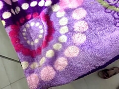 Grosse bite, Bisexuelle, Conversation vulgaire, Hd, Indienne, Mamelons, Chatte, Serré