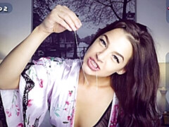 Bruinharig, Vingeren, Gapende, Handbeurt, Masturbatie, Strippen, Tieten likken, Speelgoed