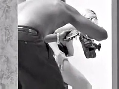 デカパイ, ブロンド, フェラチオ, イく瞬間, 黒人, 異人種間, なめる, フェラする