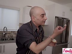 ブロンド, フェラチオ, エロ熟女, 女 人男 人, 淫乱熟女, ハメ撮り, 義母, 三人