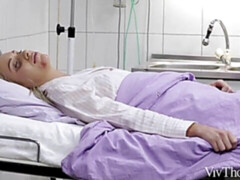 69 negenenzestig, Blond, Pop, Lesbisch, Moeder die ik wil neuken, Kousen, Strippen, Uniformpje