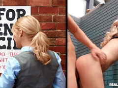 Blonde, Sucer une bite, Plantureuse, Gorge profonde, Hard, Mère que j'aimerais baiser, Chatte, Étudiant