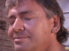 Минет, Брюнетки, Поцелуи, Лизание, Мастурбация, Секретарша, Молоденькие