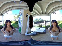 Housewife Gets a Warm Creampie: Big Tits, Big Ass  Latina VR Porn