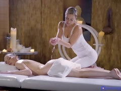 Большие сиськи, Брюнетки, Чешки, Пальцем, Лесбиянка, Масло, Русские, Тату