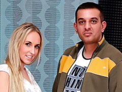 Grote kont, Grote lul, Blond, Pijpbeurt, Bedriegen, Hondjeshouding, Interraciaal, Tieten likken