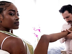 18 años, Verga grande, Tetas grandes, Mamada, Estilo perrito, Ébano, Flaco, Adolescente