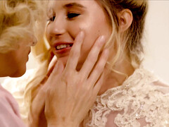 18, デカパイ, ブロンド, 結婚, 家族, レズビアン, 義母, ティーン