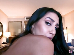 Mamada, Morena, Garganta profunda, Polla, Penetracion con dedos, Pov, Coño, Sexo fuerte