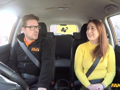 Tetas grandes, Coche, Estilo perrito, Corridas faciales, Pajear, Al aire libre, Pov, Coño