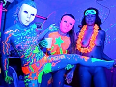 Enthousiasteling, Grote kont, Grote mammen, Pijpbeurt, Hardcore, Moeder die ik wil neuken, Feest, Tiener