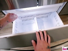 18 jaar, Grote lul, Pijpbeurt, Lul, Klein, Ruw, Tiener, Tieten likken