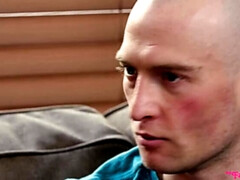 Pijpbeurt, Bruinharig, Sperma, 1 man 2 vrouwen, Likken, Orgasme, Klein, Roodharige vrouw