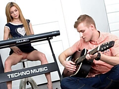 Kont, Grote lul, Pijpbeurt, Hondjeshouding, Natuurlijke tieten, Mager, Tiener, Tieten likken