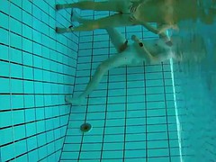 Unterwasser Pool Voyeur