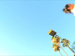 Fétiche, Fétiche des pieds, Massage, Masturbation, Orgasme, Public, Solo, Sous la jupe